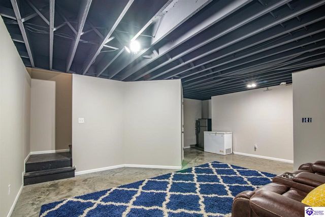 280 Nancy Drive, Elizabethtown, KY 42701