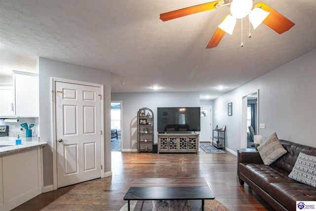 280 Nancy Drive, Elizabethtown, KY 42701