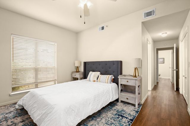 6000 Shepherd Mountain CV 614, Austin, TX 78730
