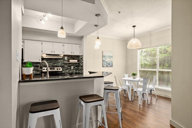 6000 Shepherd Mountain CV 614, Austin, TX 78730