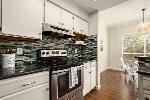 6000 Shepherd Mountain CV 614, Austin, TX 78730