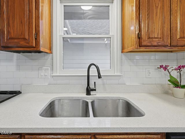 305 Westbrook Drive, Carrboro, NC 27510