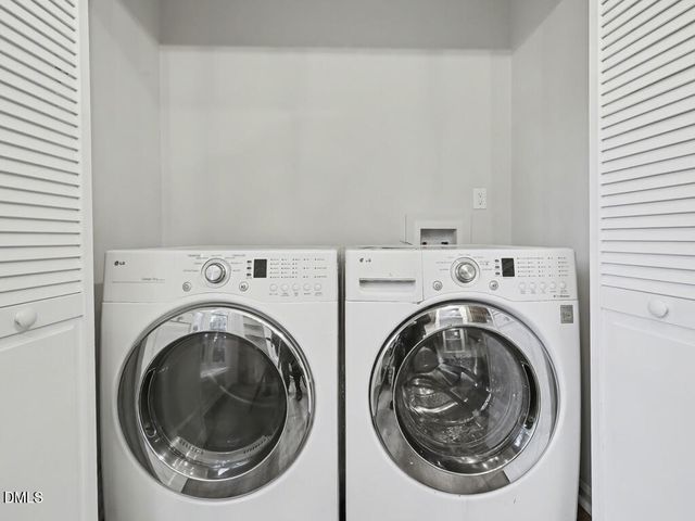 305 Westbrook Drive, Carrboro, NC 27510