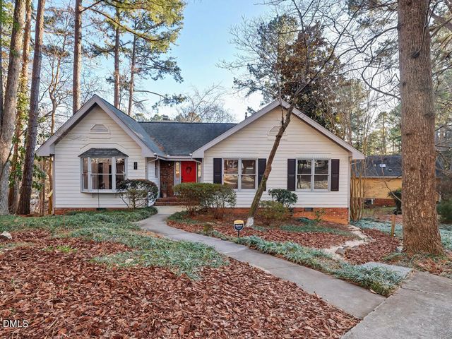 305 Westbrook Drive, Carrboro, NC 27510