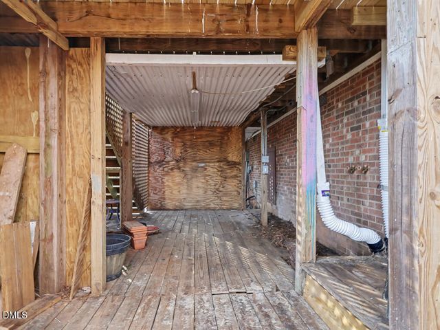 305 Westbrook Drive, Carrboro, NC 27510