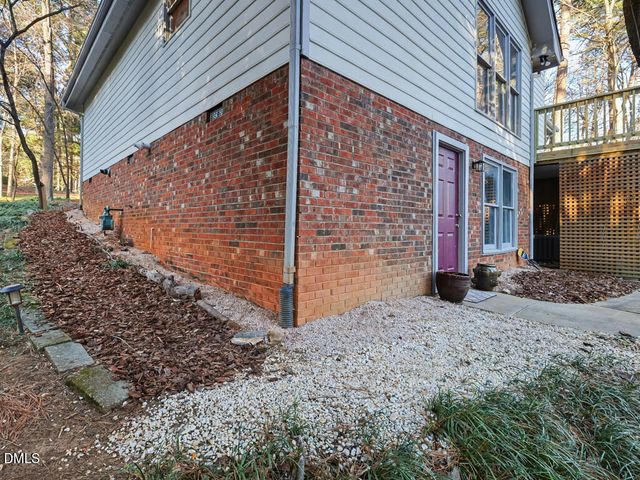 305 Westbrook Drive, Carrboro, NC 27510