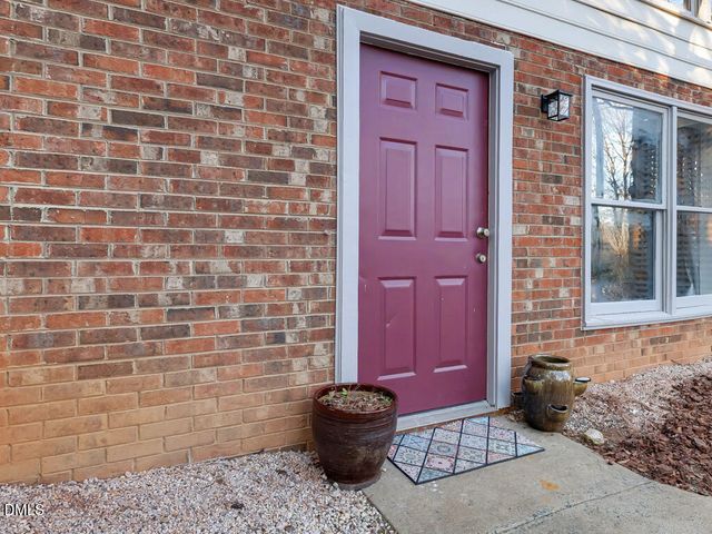 305 Westbrook Drive, Carrboro, NC 27510