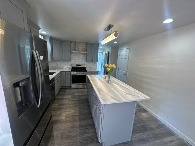 155 A Street, Dracut, MA 01826