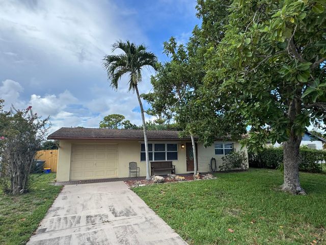 4353 Broadway Street, Lake Worth, FL 33461