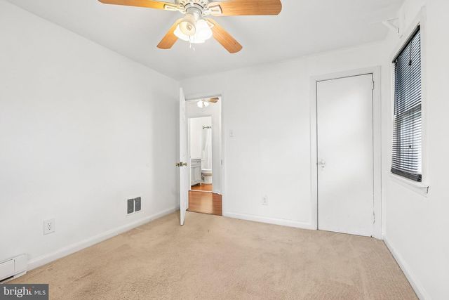 301 DECALB AVE, Wilmington, DE 19804