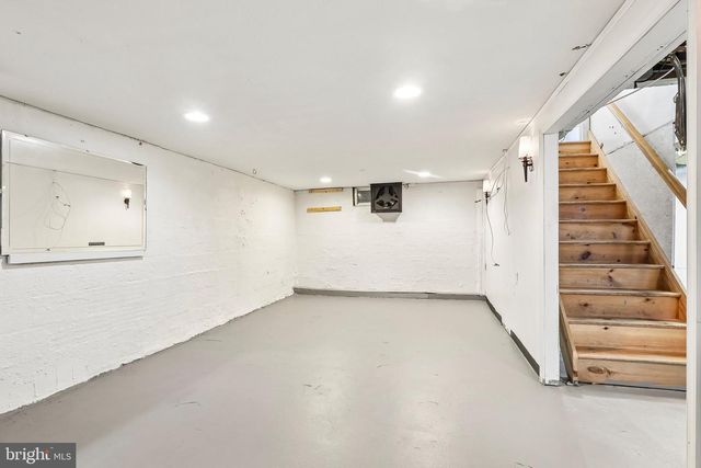 301 DECALB AVE, Wilmington, DE 19804