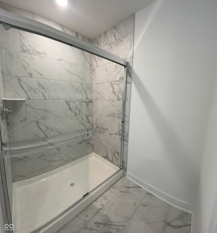 4371 Red Pine Drive, Bargersville, IN 46106