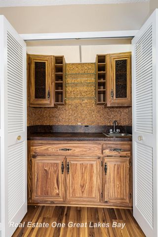 955 Kennely Road J162, Saginaw, MI 48609