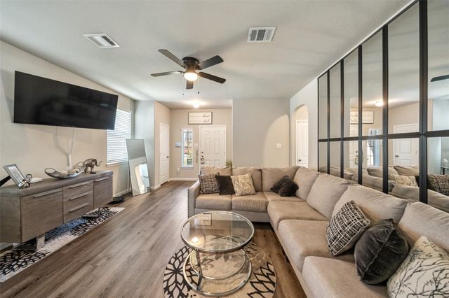 2302 Raider Drive, Conroe, TX 77301