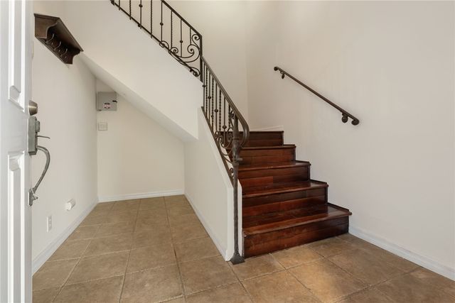 221 Violet, Monrovia, CA 91016