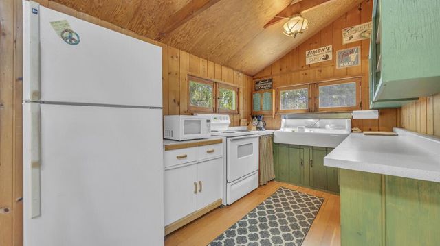 16422 Harpt Lake ROAD, Mishicot, WI 54228
