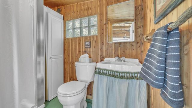 16422 Harpt Lake ROAD, Mishicot, WI 54228