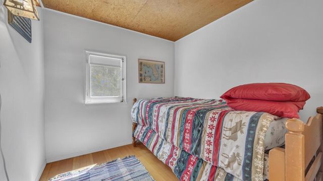 16422 Harpt Lake ROAD, Mishicot, WI 54228