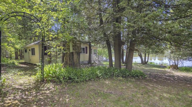 16422 Harpt Lake ROAD, Mishicot, WI 54228