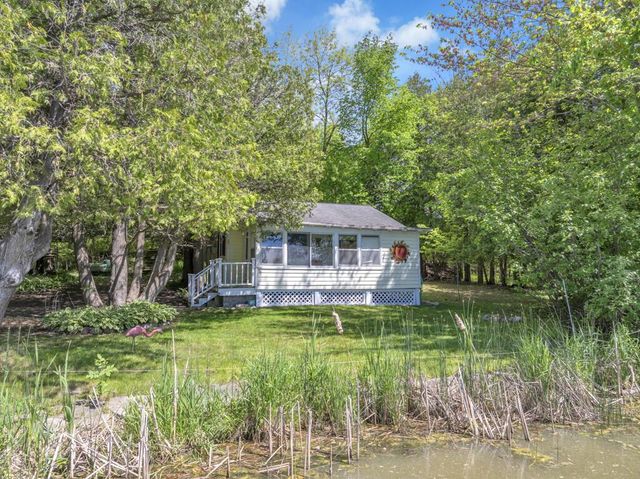 16422 Harpt Lake ROAD, Mishicot, WI 54228