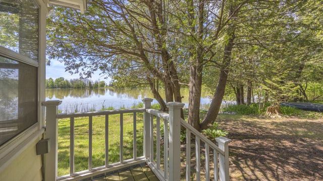 16422 Harpt Lake ROAD, Mishicot, WI 54228