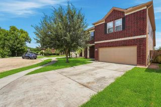 2410 Ranna Court, Sugar Land, TX 77498