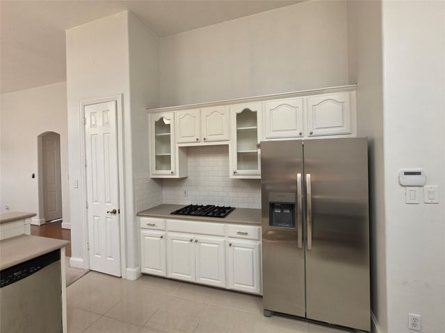 8207 Persimmon Street, Irving, TX 75063
