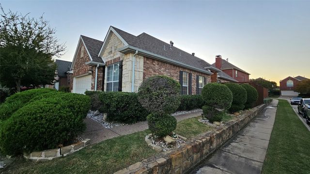 8207 Persimmon Street, Irving, TX 75063