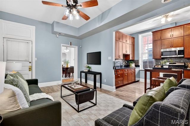 2708 Indiana Avenue, St Louis, MO 63118