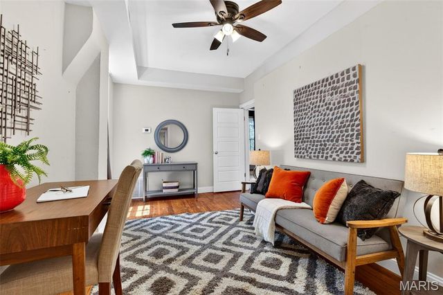 2708 Indiana Avenue, St Louis, MO 63118