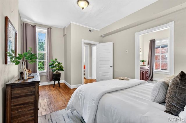 2708 Indiana Avenue, St Louis, MO 63118