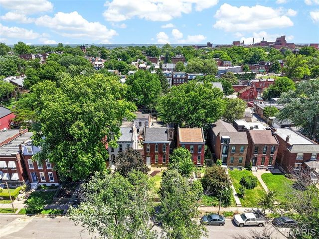 2708 Indiana Avenue, St Louis, MO 63118