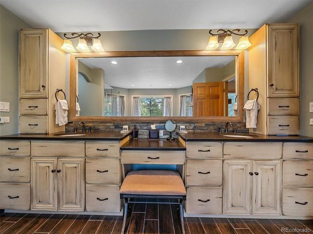 1434 Belford Ct, Evergreen, CO 80439