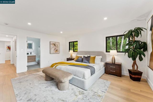 2090 Wrenn, Oakland, CA 94602