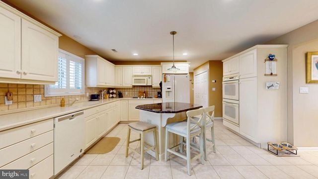 500 DUSTY LN, Linwood, NJ 08221