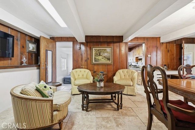 3944 wawona, Los Angeles, CA 90065