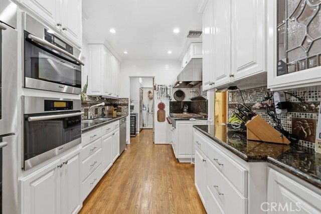 3944 wawona, Los Angeles, CA 90065