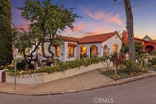 3944 wawona, Los Angeles, CA 90065