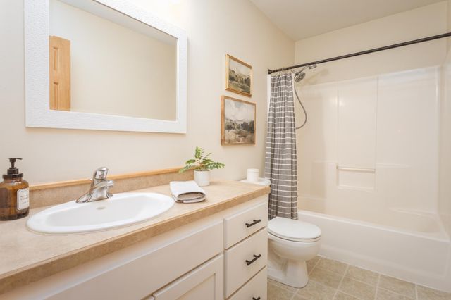 386 Birchwood Road NW, Alexandria, MN 56308