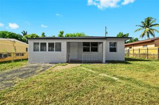 410 NE 172nd St, North Miami Beach, FL 33162