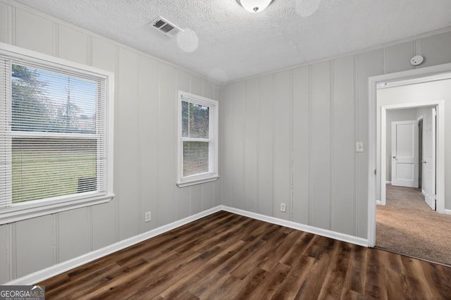 2751 Glenvalley Drive, Decatur, GA 30032