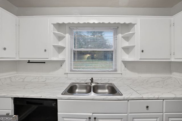 2751 Glenvalley Drive, Decatur, GA 30032