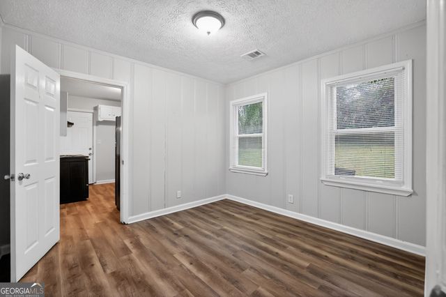 2751 Glenvalley Drive, Decatur, GA 30032