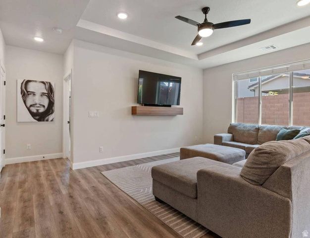 4589 S SOPHIA LN, Washington, UT 84780