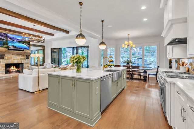 765 Foxhollow Run, Milton, GA 30004