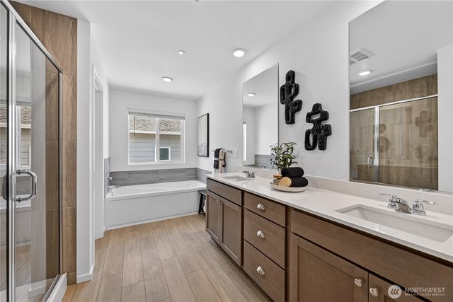 8458 44th Place NE, Marysville, WA 98270