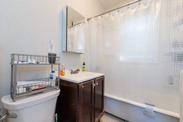 4464-4468 Washington St, Boston, MA 02131