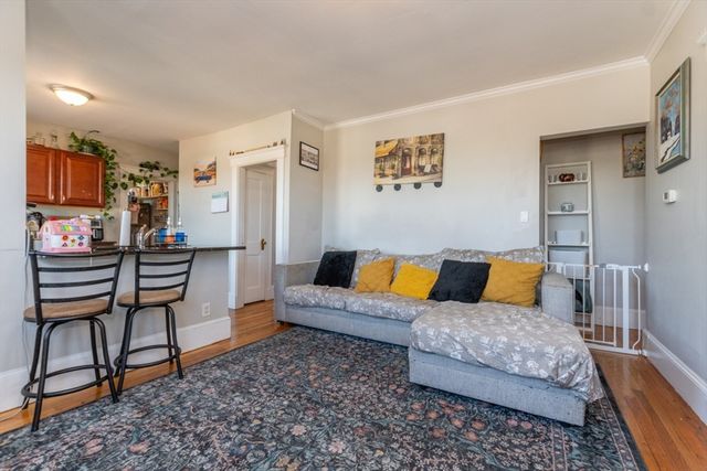 4464-4468 Washington St, Boston, MA 02131