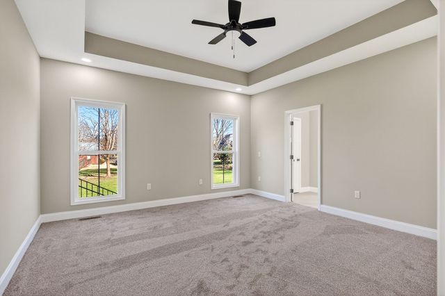 3480 Plantation Dr, Cookeville, TN 38506