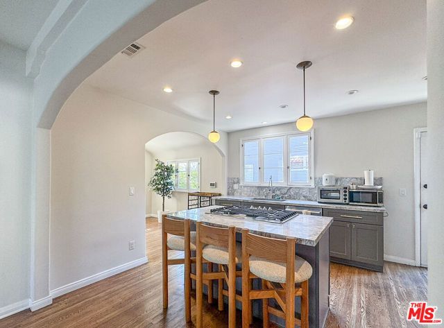 345 Westbourne Drive, Los Angeles, CA 90048